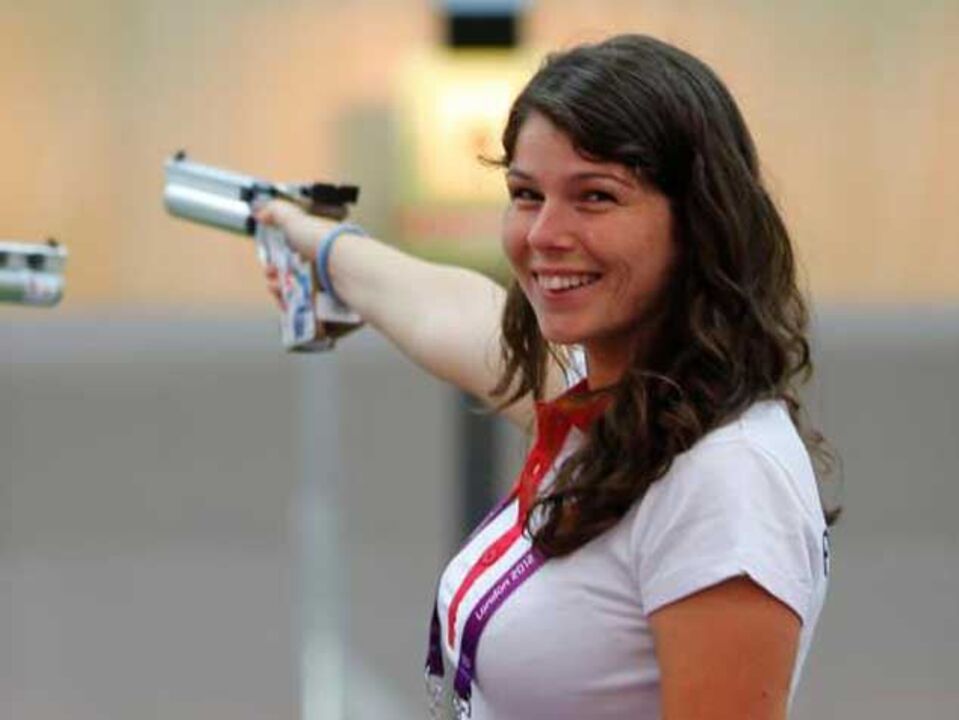 Tiro: Joana Castelão 12.ª na Taça do Mundo de Granada