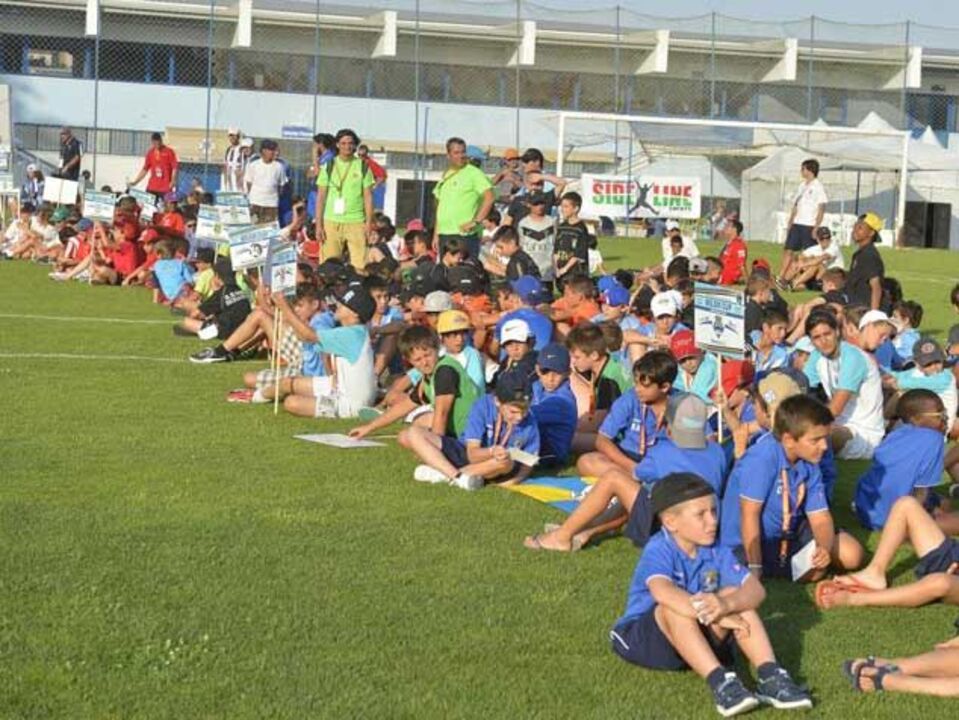 Belém Cup: Linda-a-Velha 3 aplica chapa 11