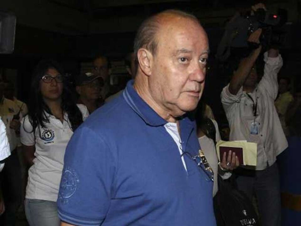 Pinto da Costa visita Casa do FC Porto em Caracas