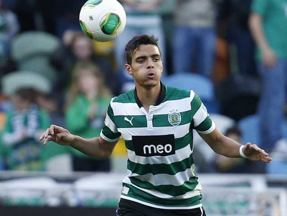 Tiago Ilori nos planos do PSV