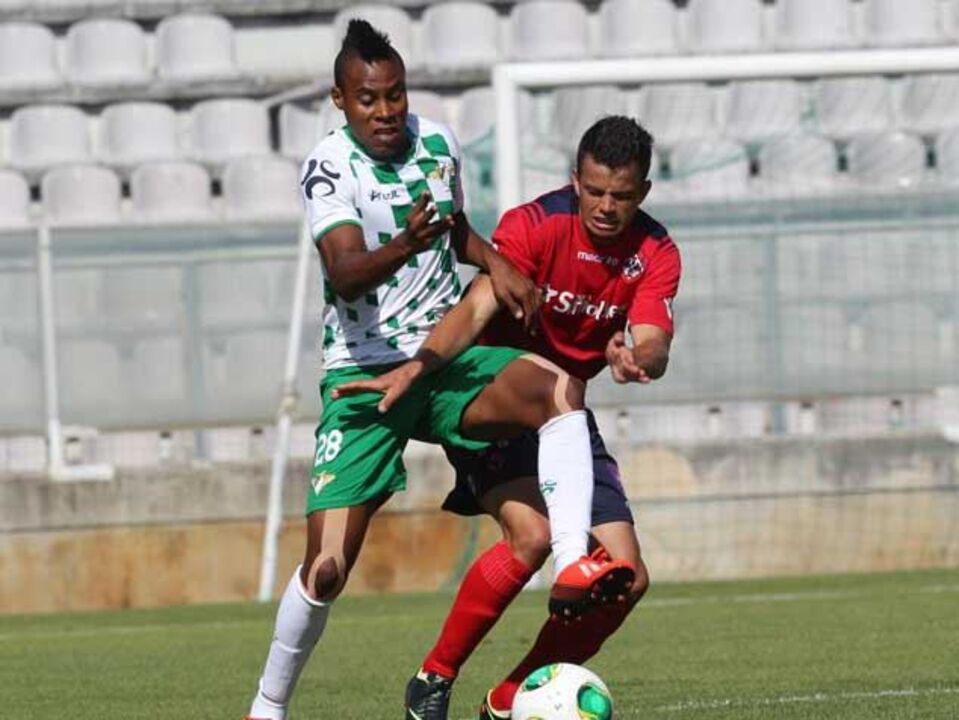 Moreirense-Oliveirense, 4-0: Wagner em destaque