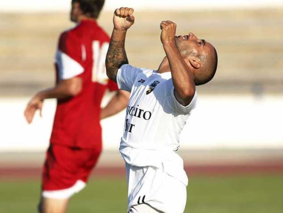 Farense-Sta. Clara, 1-0: Matias dá vitória aos algarvios