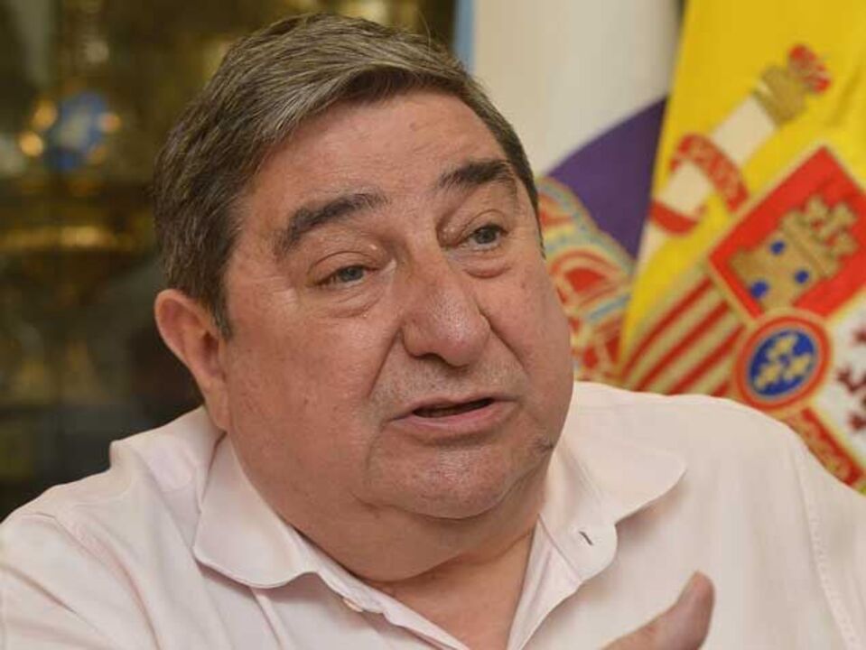 Lendoiro impede acordo