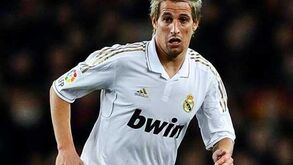 Coentrão: do cigarro ao ataque de fúria com o Borussia