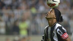 Ronaldinho busca primeira Libertadores