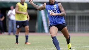 Otamendi: «Habituados a somar vitórias»