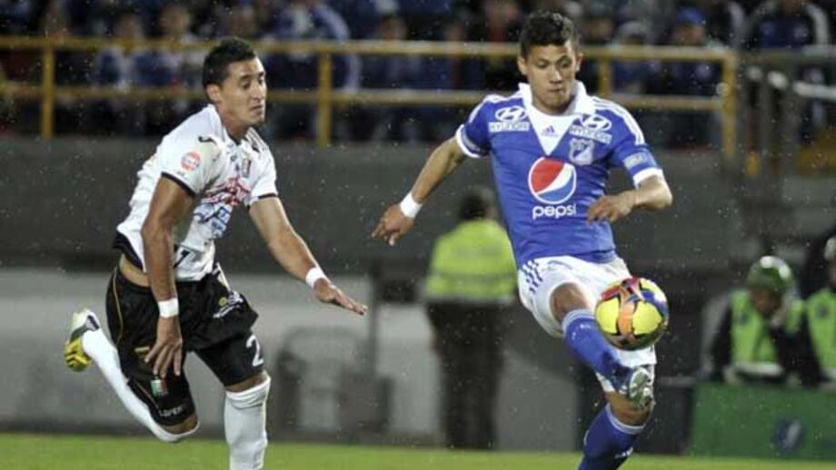 Fredy Montero a caminho