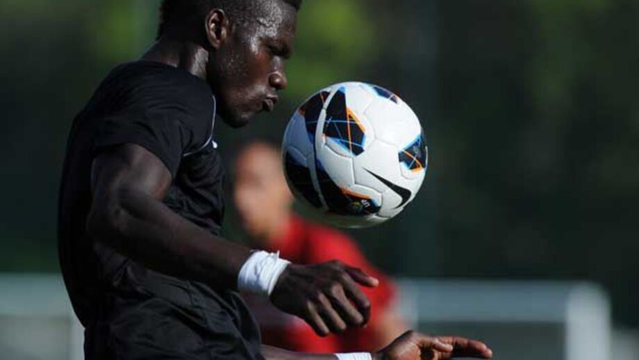 Salim Cissé garantido