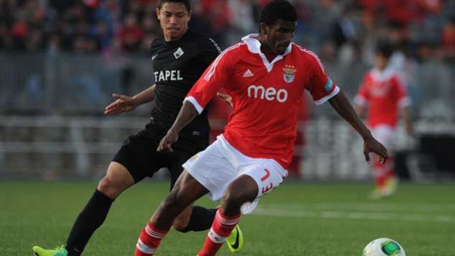 Ascues: «Quero entrar na primeira equipa»