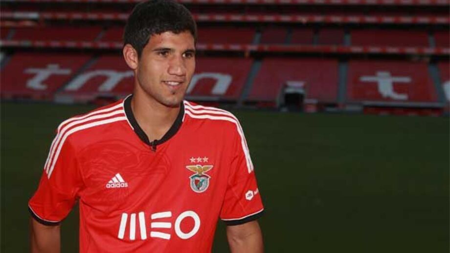 Lisandro López com cláusula de 35 milhões de euros
