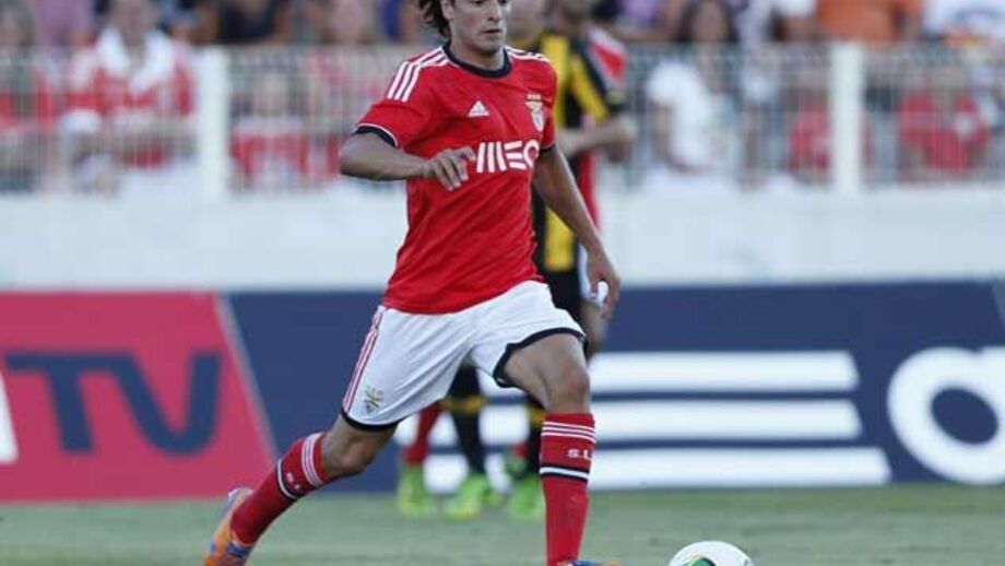BENFICA-PEÑAROL, em direto