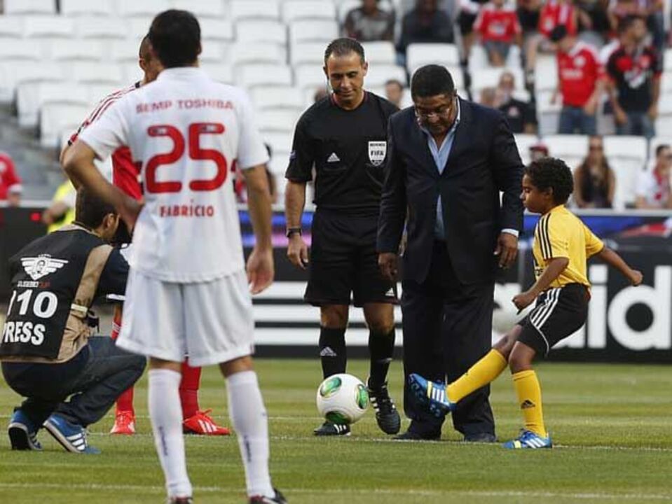 Eusébio levou os netos