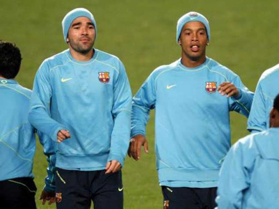 Ronaldinho: «Foi uma honra ter sido campeão ao lado de Deco»