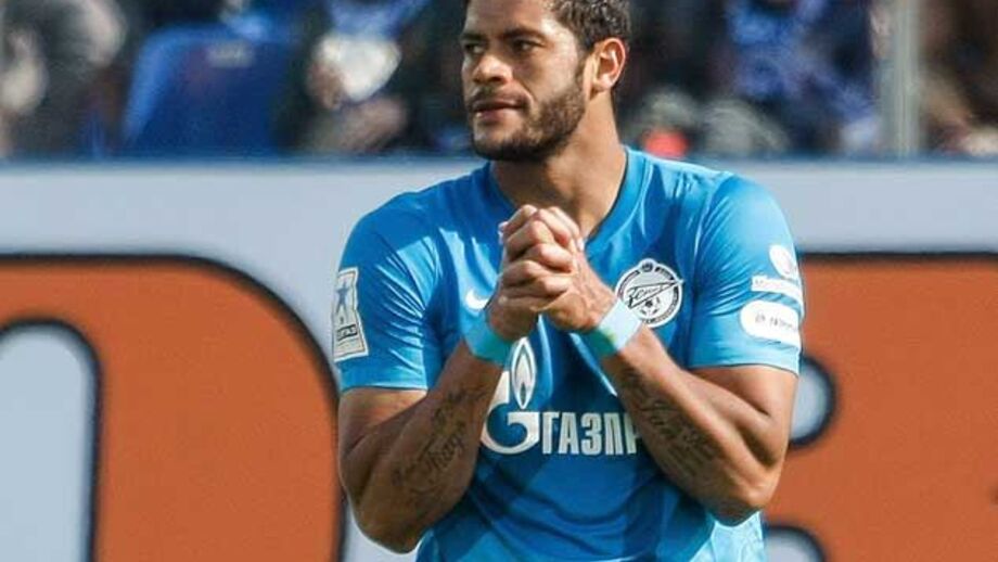 Hulk ameaça bater com a porta
