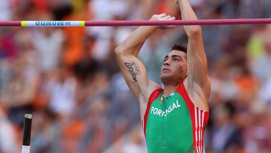 Moscovo'2013: Edi Maia falha final do Salto com Vara