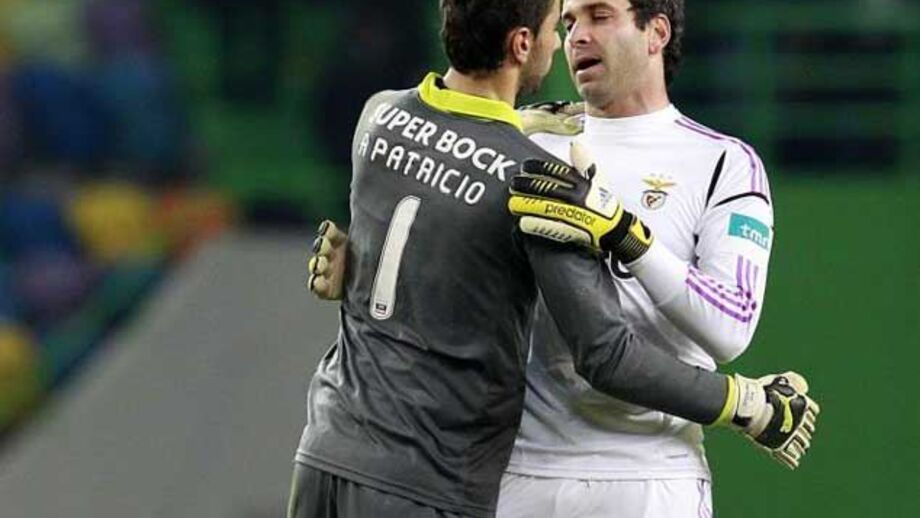Dérbi lisboeta com ligeiro favoritismo do Benfica