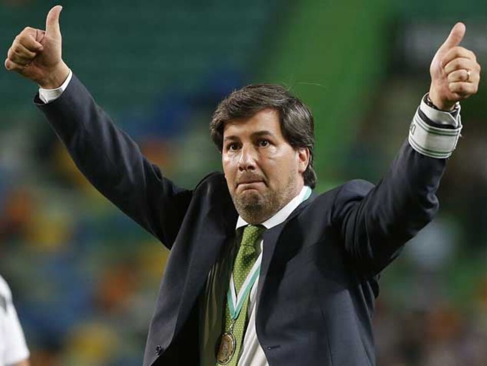 Vassoura sem livro de cheques