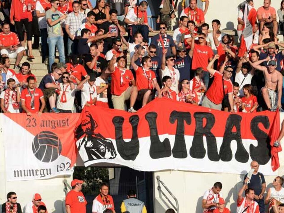 Monaco supera recorde de sócios