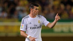 Bale repetiu início galático dos 
