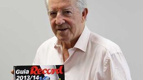 José Augusto aposta num meio-campo musculado