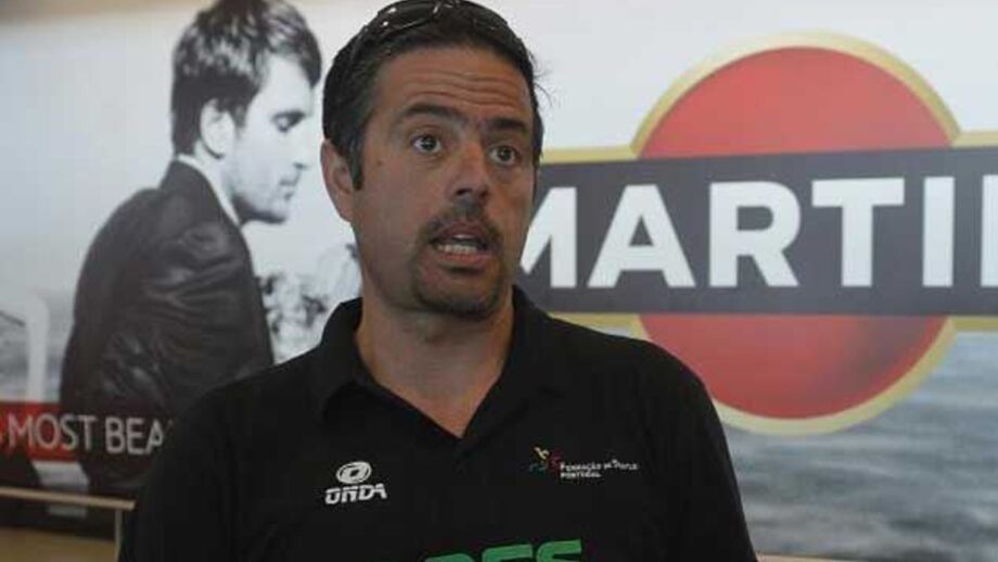 Hugo Ribeiro rescinde contrato com a Federação