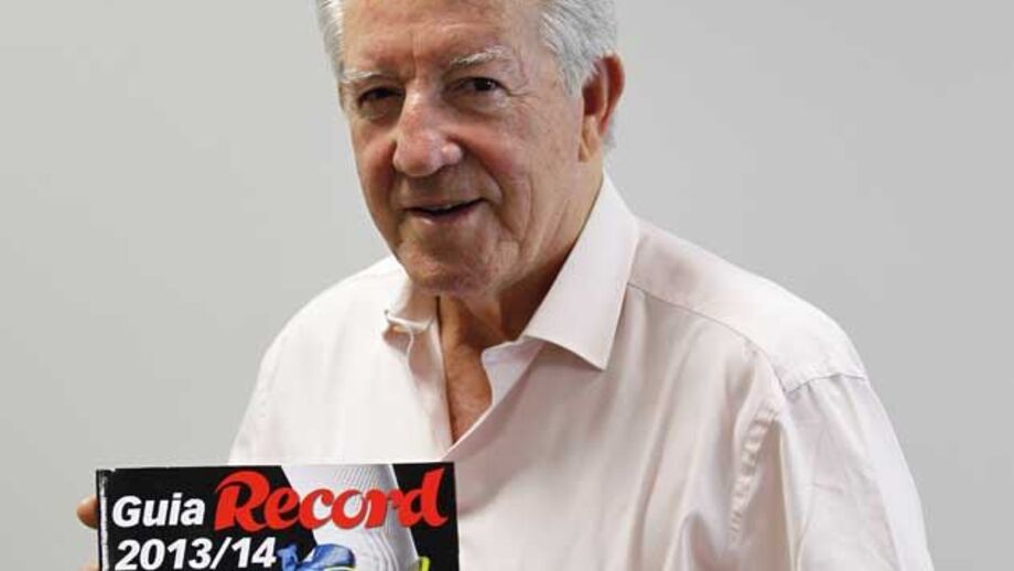 José Augusto aposta num meio-campo musculado