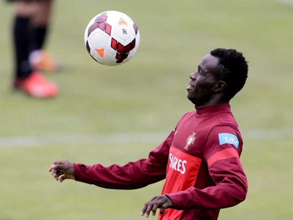 Bruma já trabalha com Paulo Bento