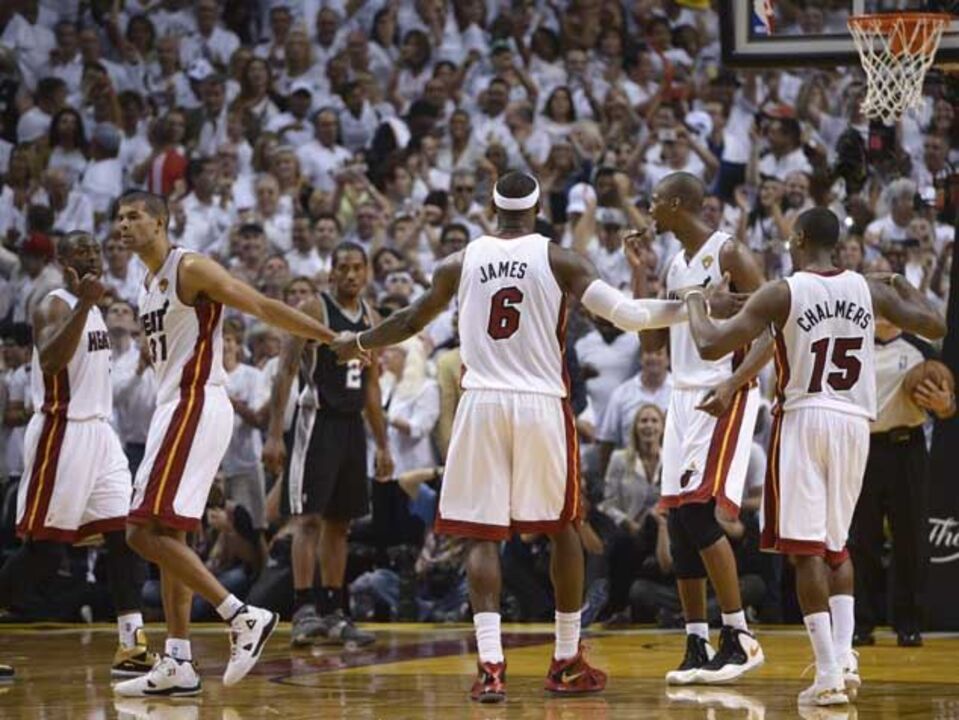 Miami Heat favoritos ao tri
