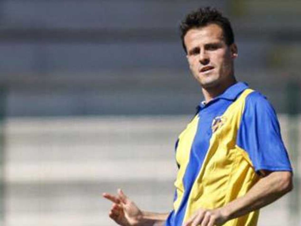 U. Madeira-Chaves, 2-0: Miguel Fidalgo resolveu na 1.ª parte