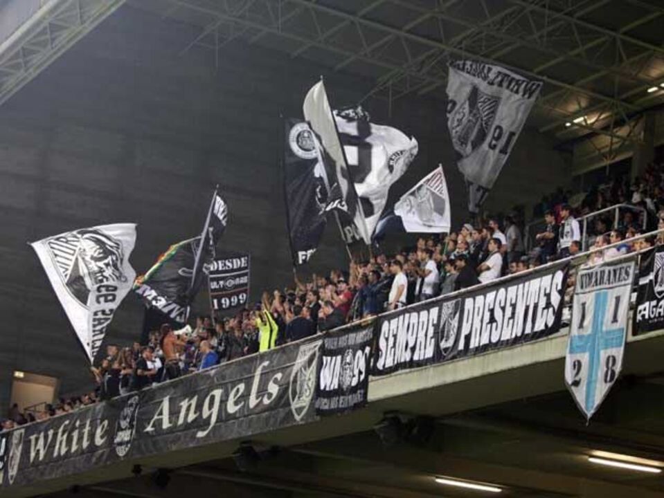 Cem euros para ir a Sevilha