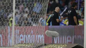 Publicidade legal atrás das balizas