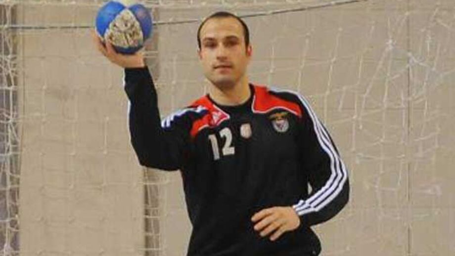 Benfica: João Ferreirinho termina carreira 