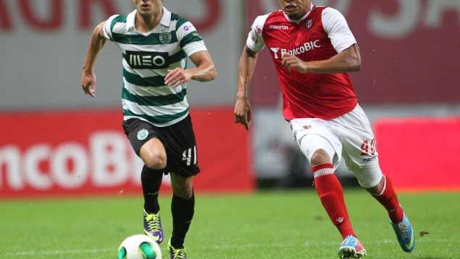 Cédric e André Almeida chamados pela primeira vez