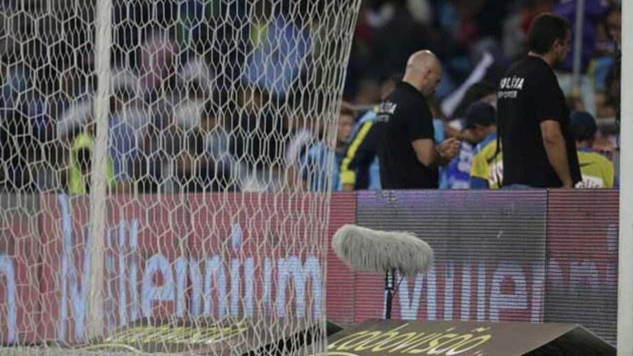 Publicidade legal atrás das balizas