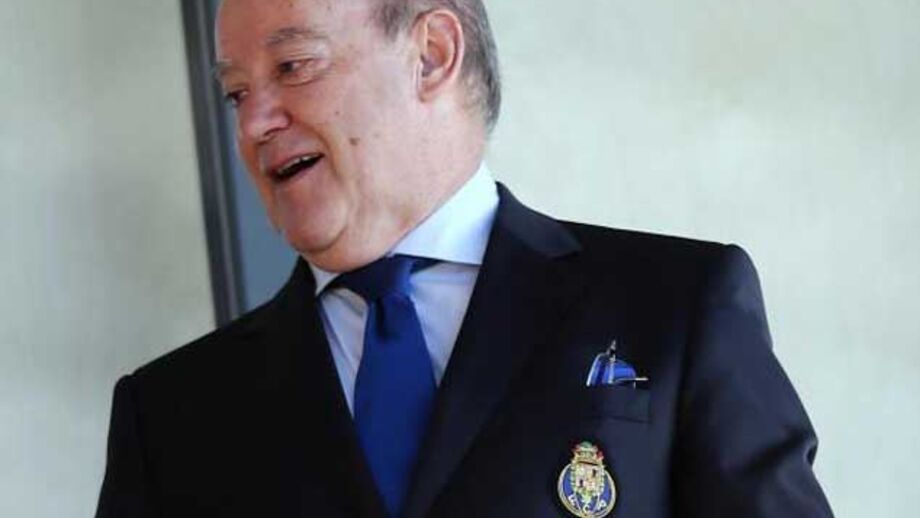 Pinto da Costa: «Se não houver guerras fábricas de armamento vão à falência»