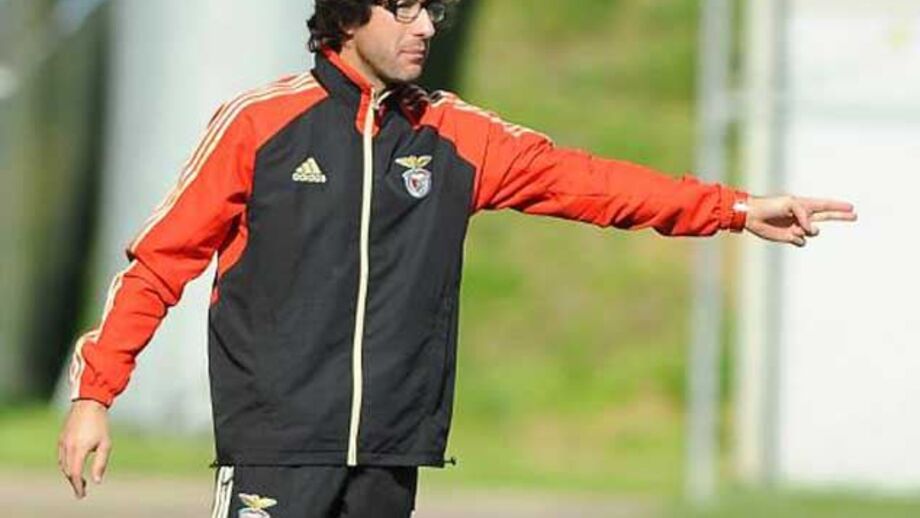 Iniciados: Benfica goleia Cova da Piedade (15-0)