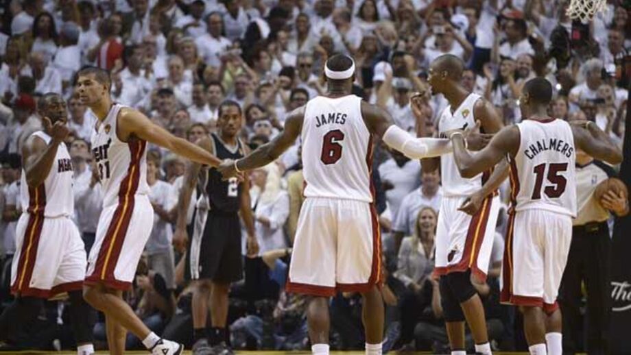 Miami Heat favoritos ao tri