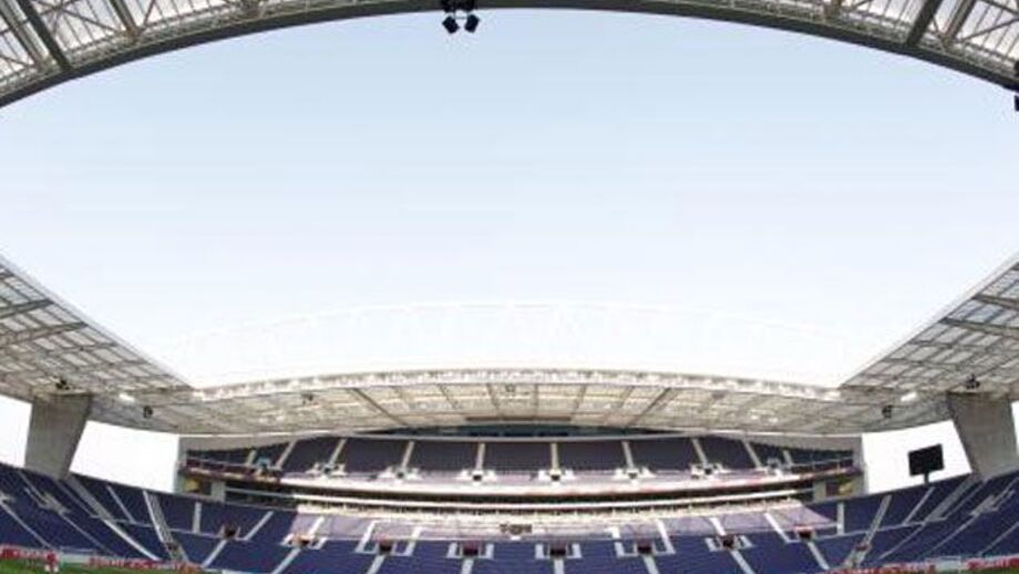 FC Porto-Sporting torna regresso escaldante