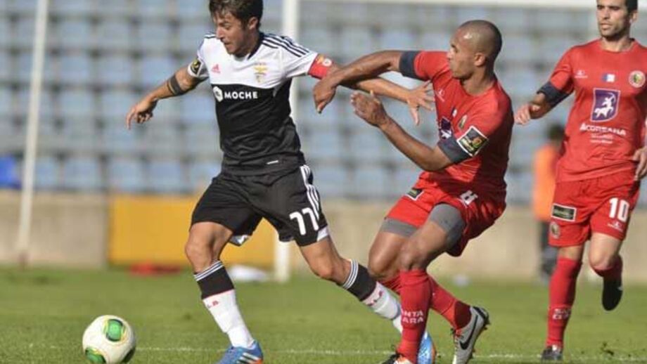Santa Clara-Benfica B, 0-2: Ruben Pinto e Lolo fazem diferença