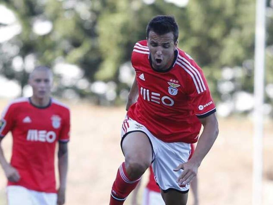 Benfica B-União da Madeira, 4-4: Sete golos só na 1.ª parte