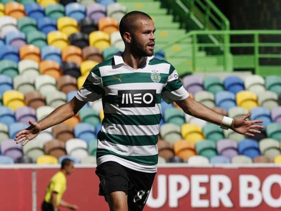 Oliveirense-Sporting B, 2-3: Betinho bisa pelos leões