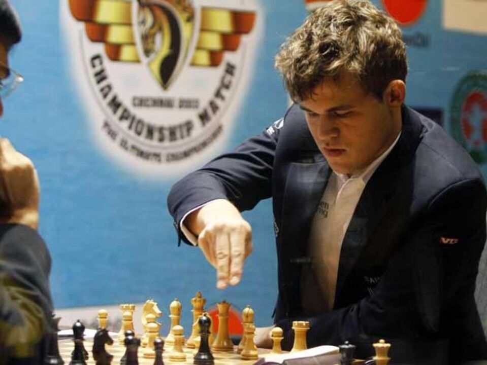 Xadrez: Magnus Carlsen lidera Mundial