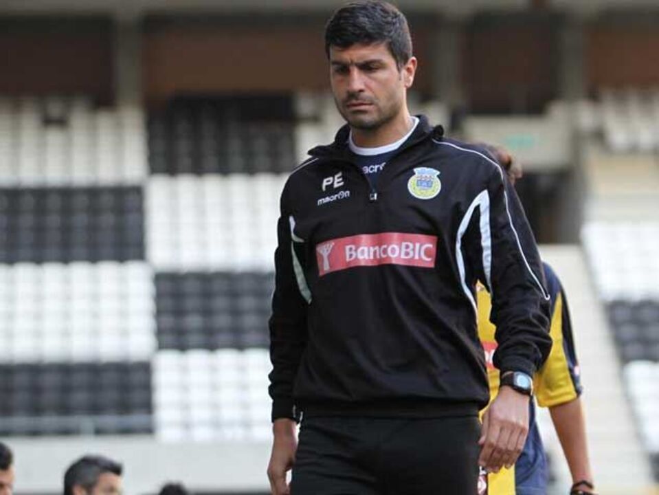 Pedro Emanuel presta homenagem a Alex Marques 