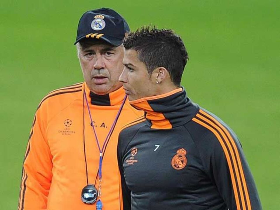 Ancelotti: «Será preciso muita coragem para não dar Bola de Ouro a Ronaldo»