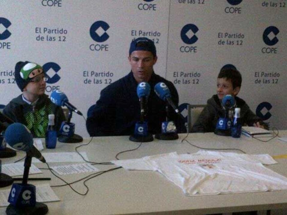 Ronaldo: «O meu filho está louco pela bola!»