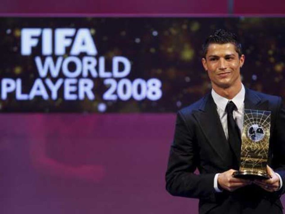 Ronaldo de 2008 a milhas do atual