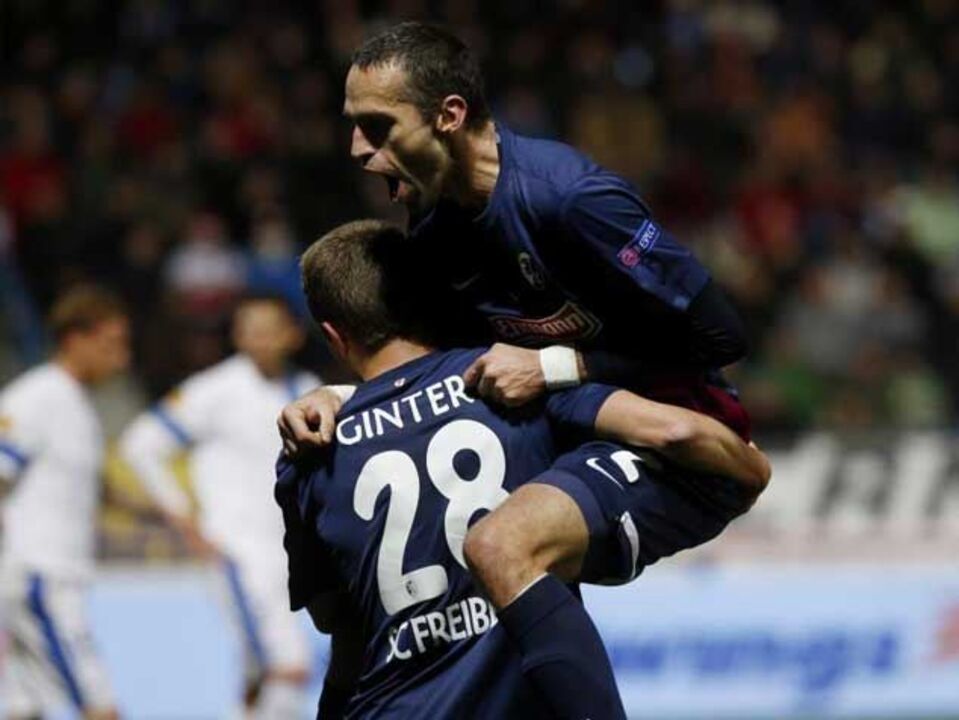 Grupo H: Friburgo supera Slovan Liberec