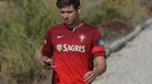 Veloso termina treino com gelo no joelho esquerdo