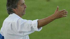 Feirense-Oliveirense, 2-3: Fuga aos últimos lugares
