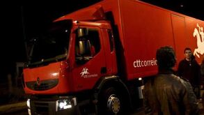 Polícia chamada a intervir nos CTT de Cabo Ruivo 